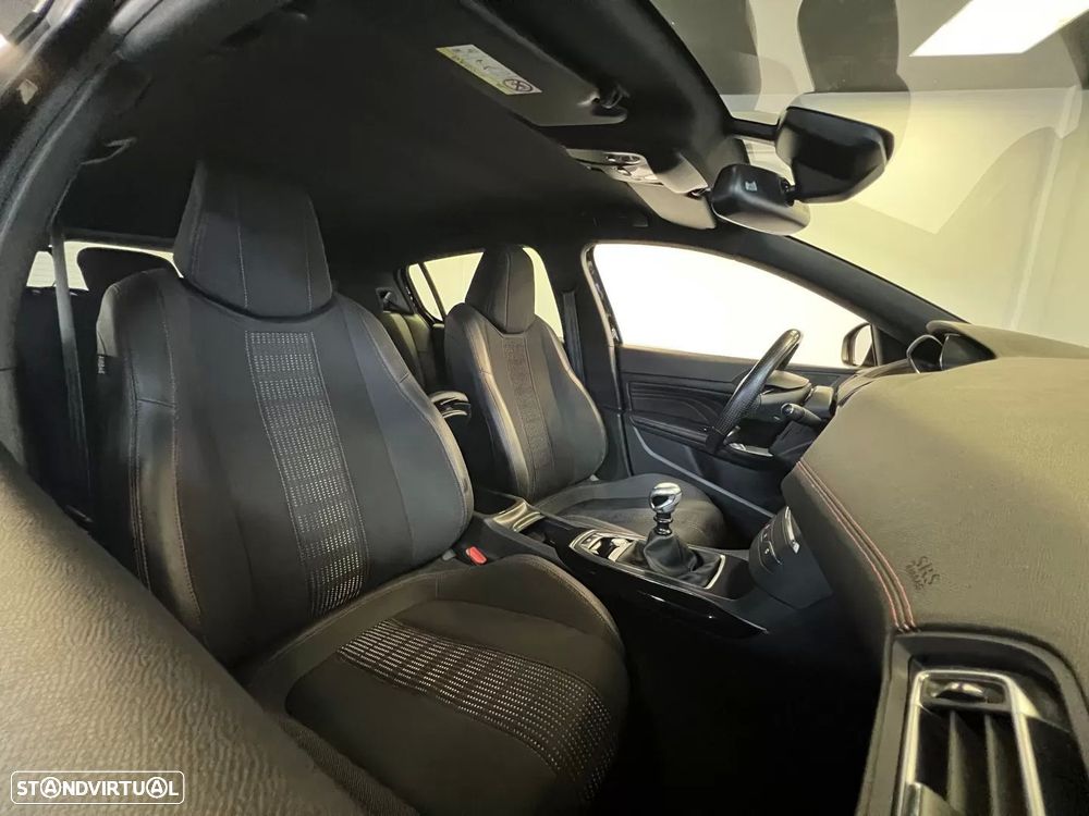 Peugeot 308 1.2 PureTech GT Line - 8