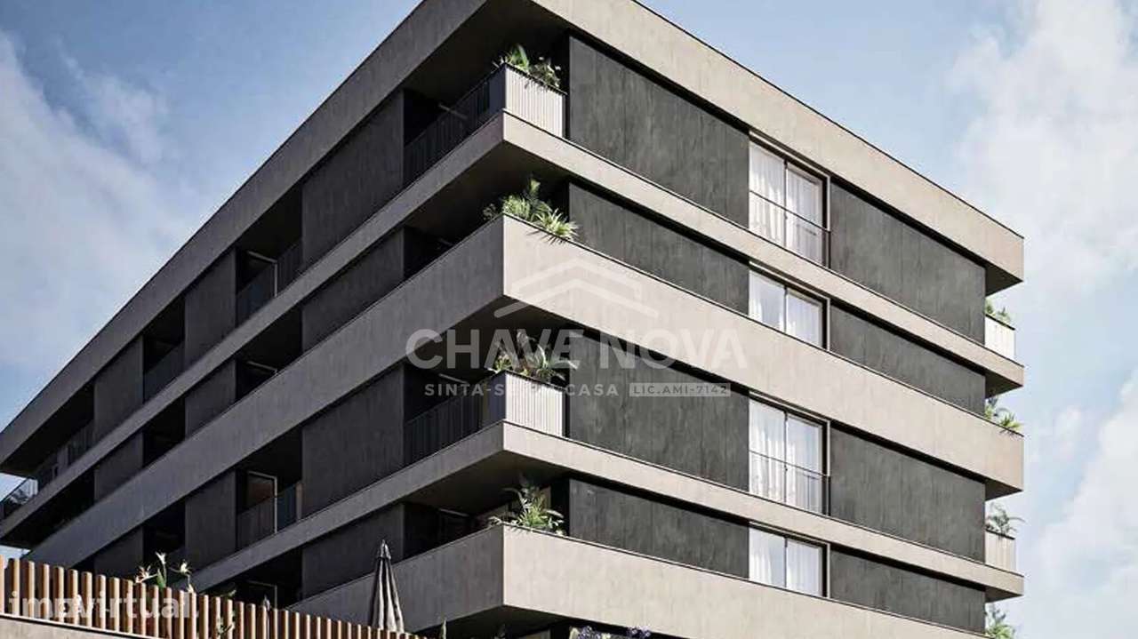 T2 Novo c/ Lugar de Garagem no Empreendimento Pateo 1896 - Grande imagem: 4/23