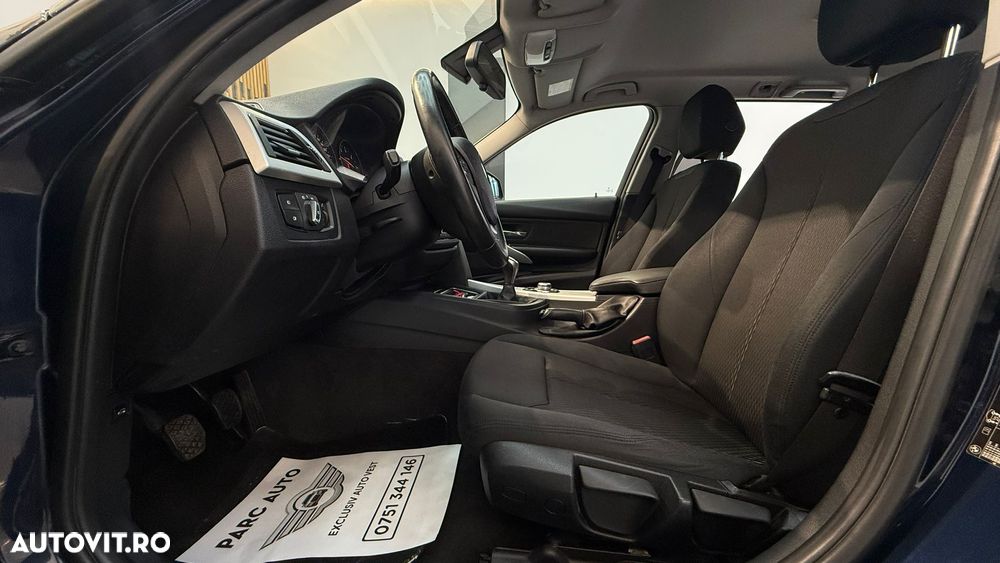 BMW Seria 3 318d - 14