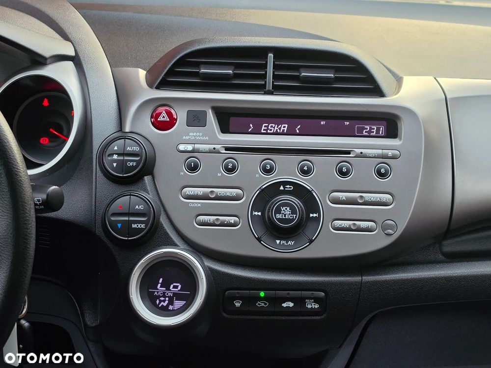 Honda Jazz 1.4 i-VTEC Exclusive - 33