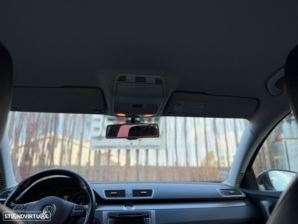 VW Passat 1.6 TDI BlueMotion - 16