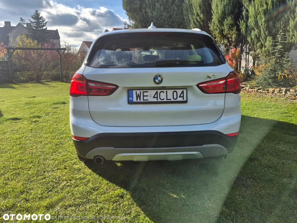 BMW X1 xDrive18d - 7