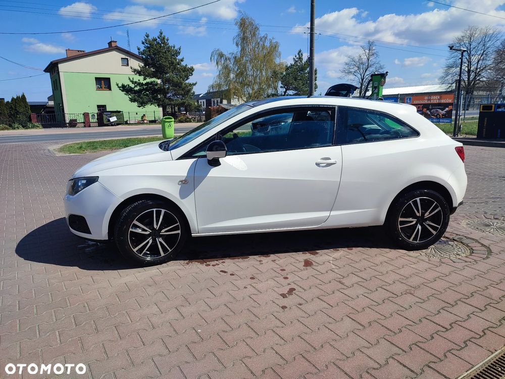 Seat Ibiza SC 1.6 TDI DPF Style - 5