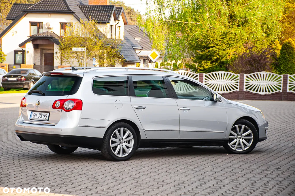 Volkswagen Passat 1.8 TSI Highline - 16