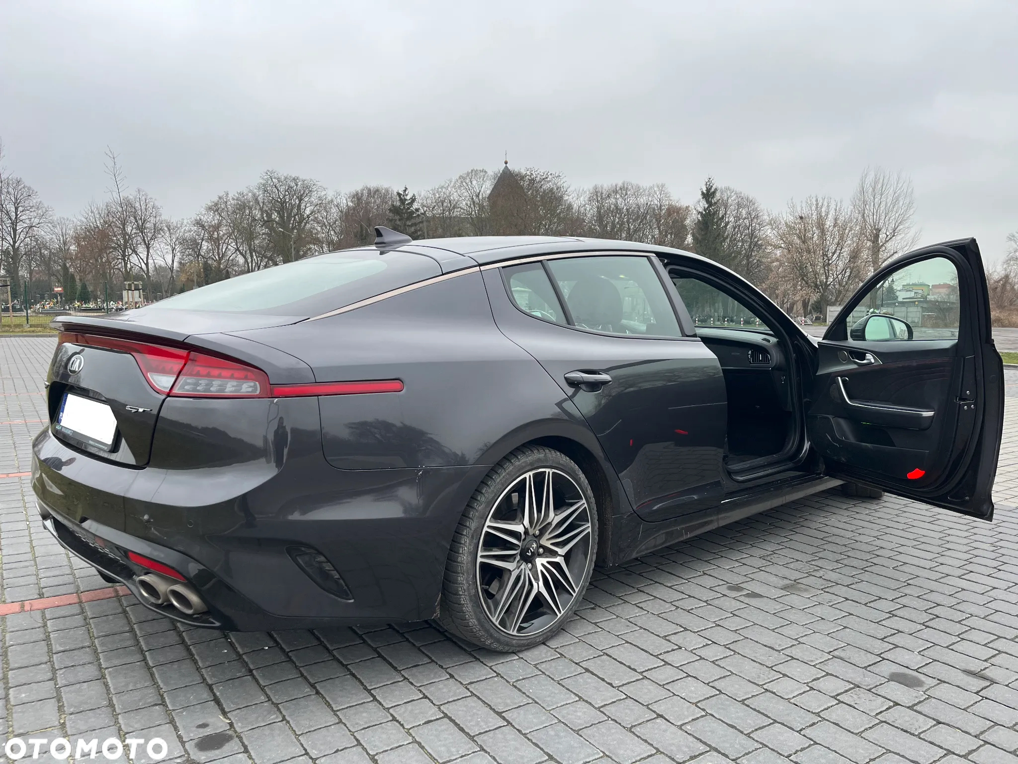 Kia Stinger 3.3 T-GDI V6 GT AWD - 8