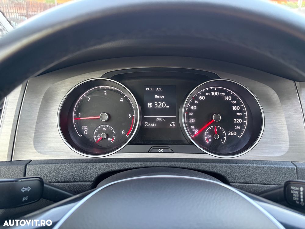 Volkswagen Golf 2.0 TDI (BlueMotion Technology) Highline - 20