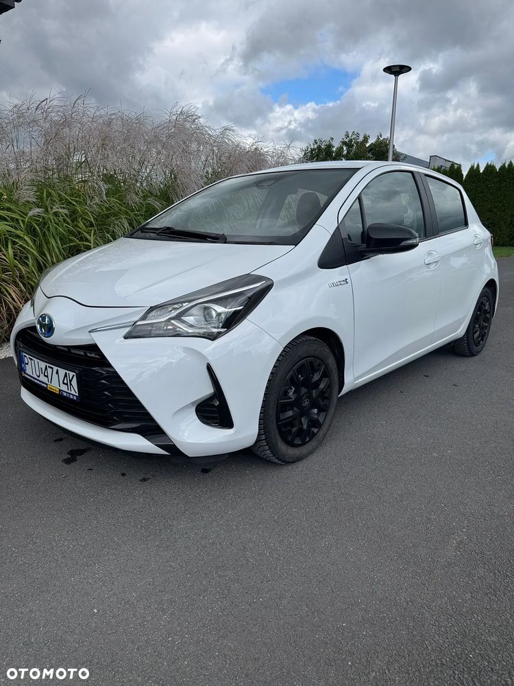 Toyota Yaris - 1
