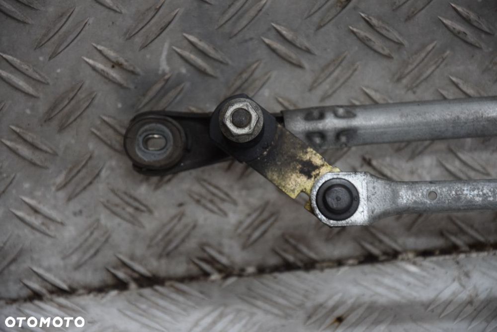 JEEP GRAND CHEROKEE WJ MECHANIZM WYCIERACZEK PRZÓD EU - 2