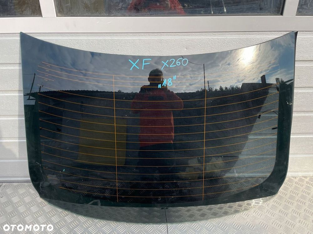 JAGUAR XF X260 SEDAN SZYBA KAROSERYJNA TYŁ TYLNA - 1
