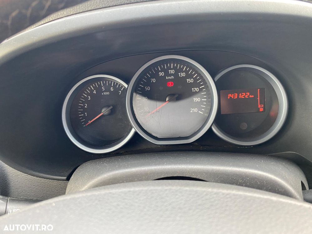 Dacia Lodgy TCe 115 Stepway - 6