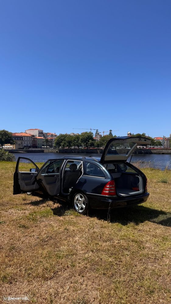 Mercedes-Benz C 220 - 17