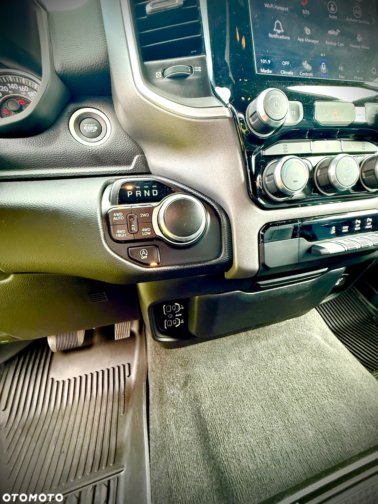 RAM 1500 - 28