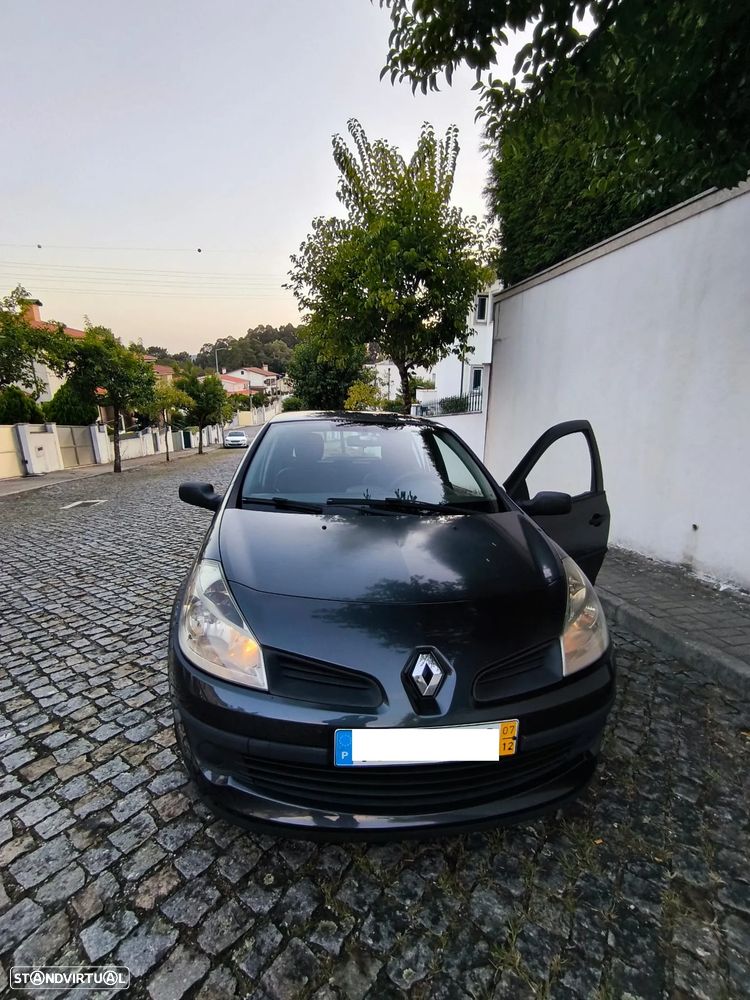 Renault Clio 1.5 dCi Confort - 6