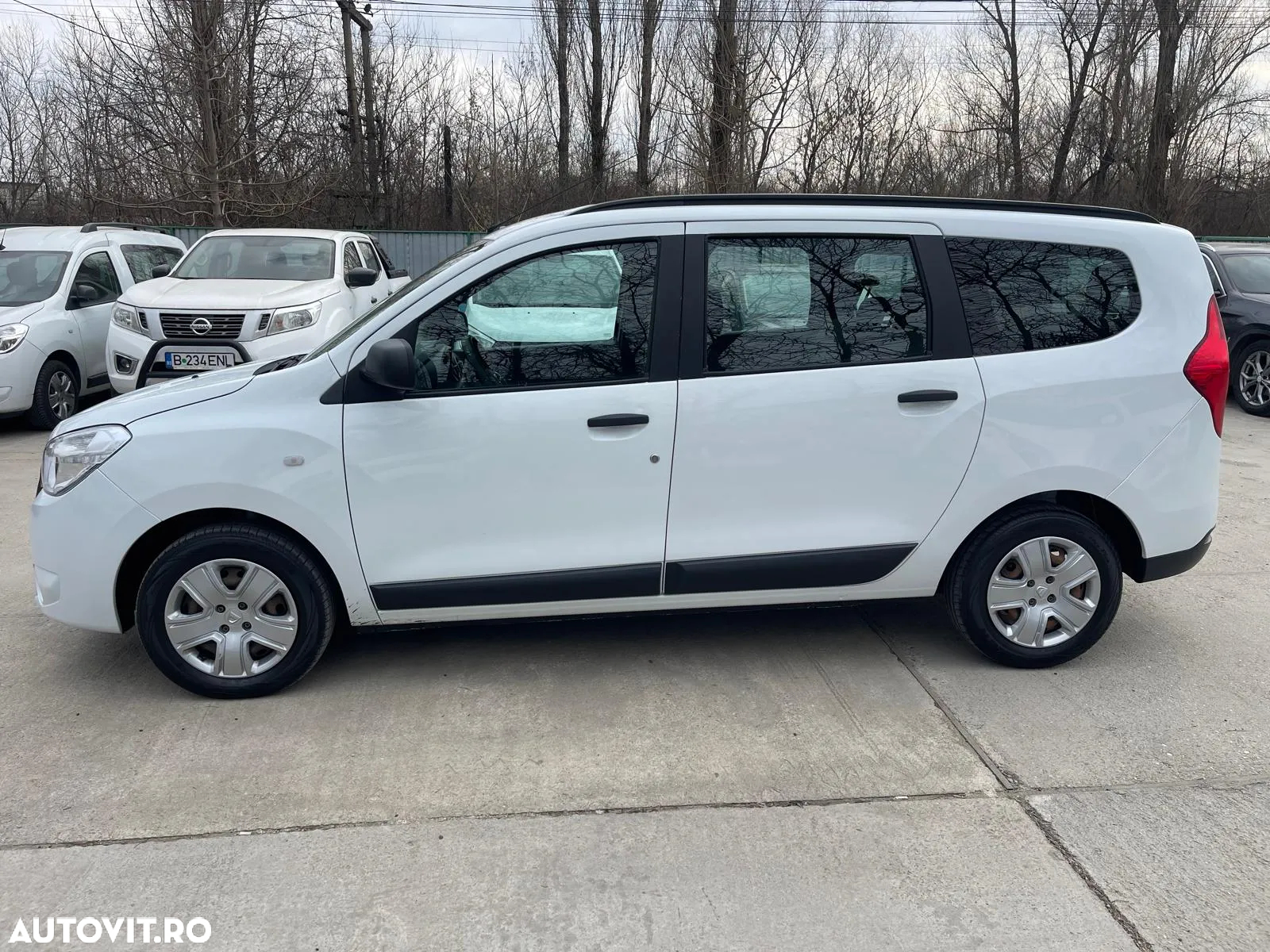 Dacia Lodgy 1.5 Blue dCi Ambiance - 17