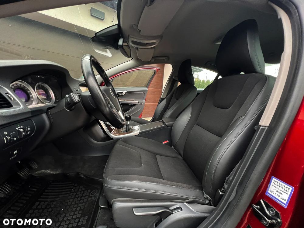 Volvo S60 D4 Summum - 35