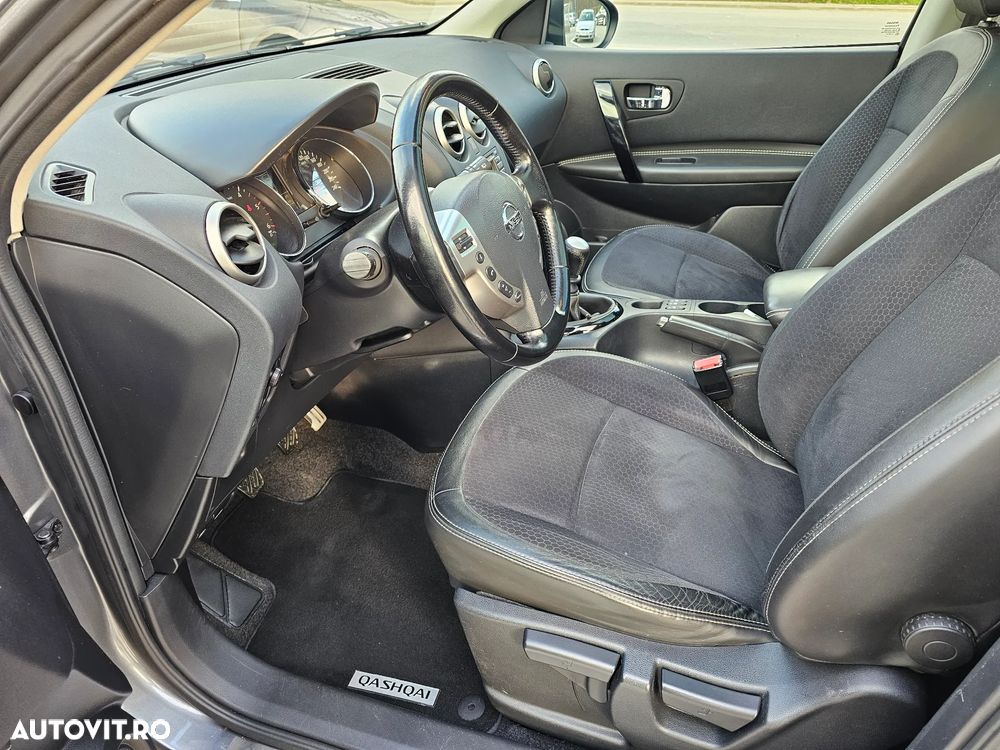 Nissan Qashqai 1.6 DCI TEKNA - 28