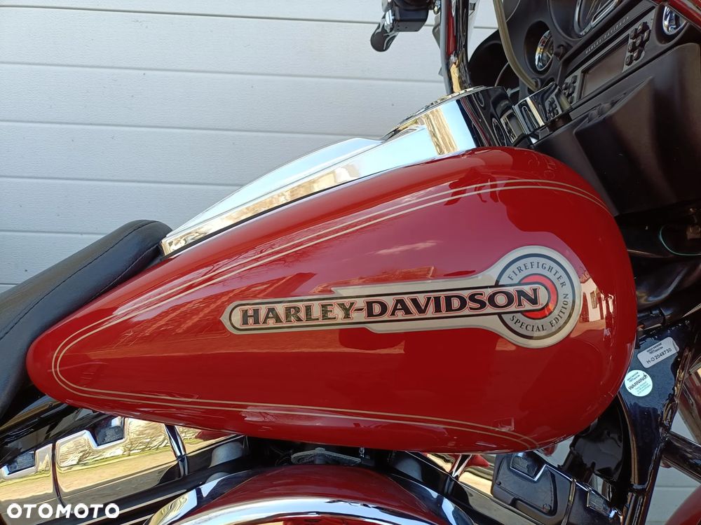 Harley-Davidson Touring Electra Glide - 9