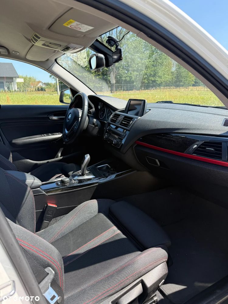 BMW Seria 1 120d Sport Line - 19