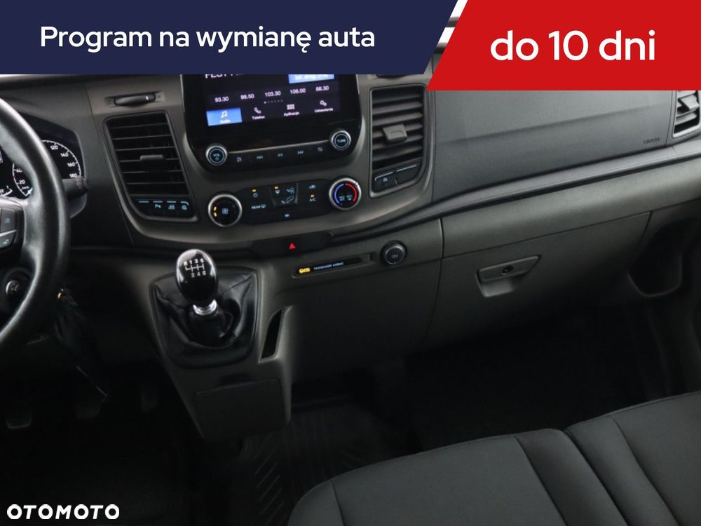 Ford Transit Custom - 10