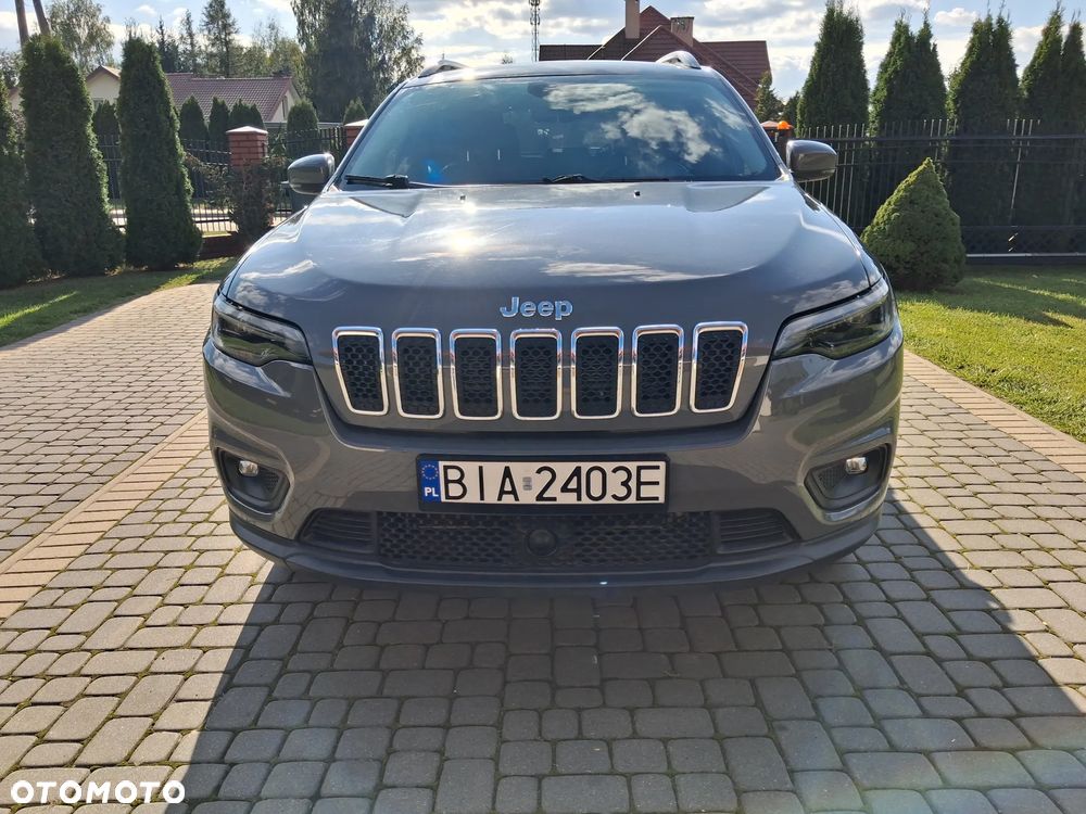 Jeep Cherokee - 1