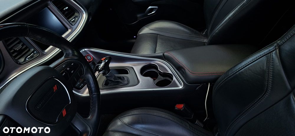 Dodge Challenger 5.7 R/T - 27