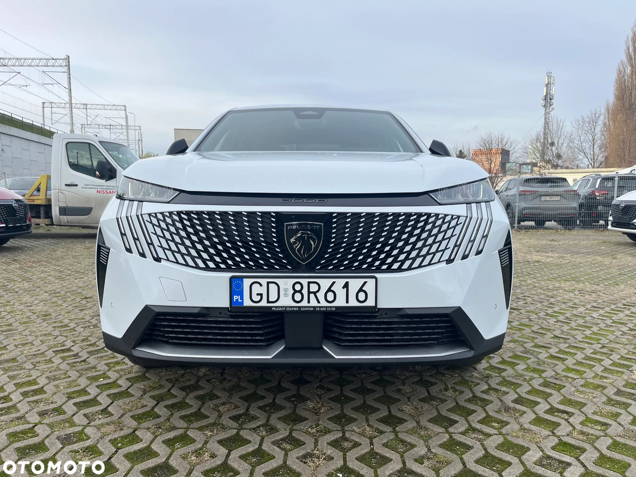 Peugeot 3008 1.2 PureTech mHEV Allure e-DCS6 - 5