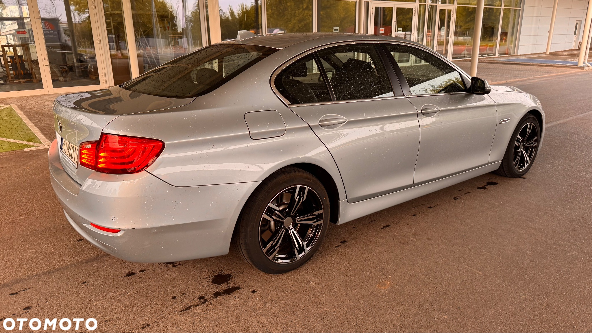 BMW Seria 5 530d Sport-Aut - 5