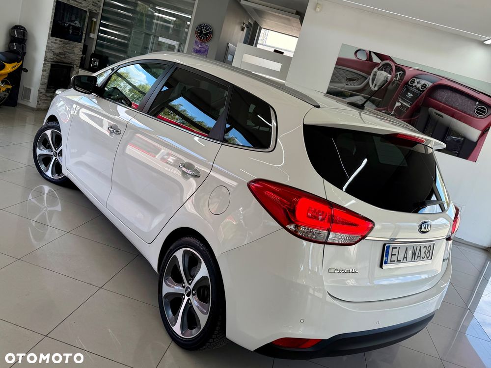 Kia Carens 1.7 CRDi Edition 7 - 11