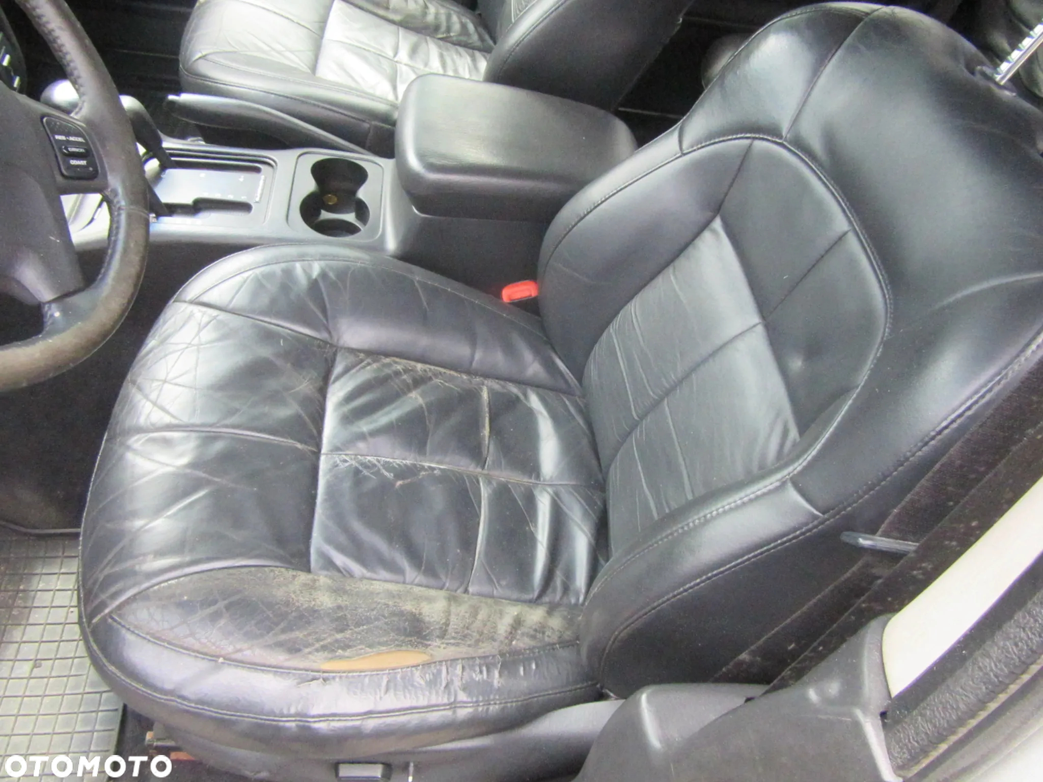KANAPA FOTELE BOCZI SKÓRA Jeep Grand Cherokee WJ 2004 r. Wszystkie części - 2