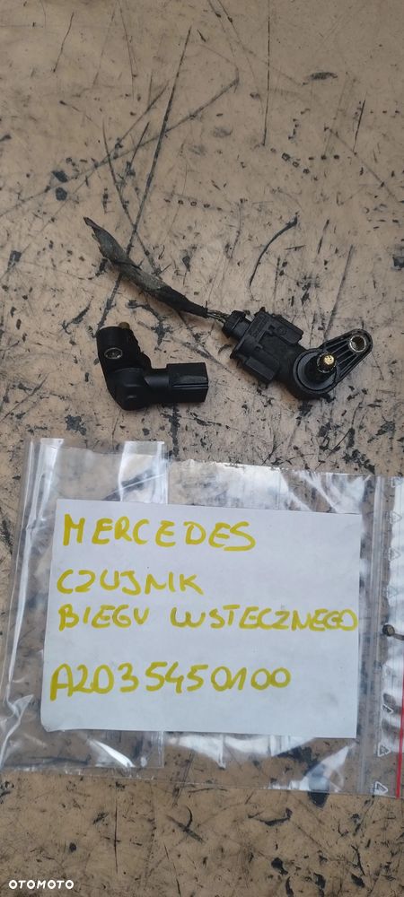 Mercedes W203 W20 W211 czujnik biegu wstecznego A2035450100 - 1