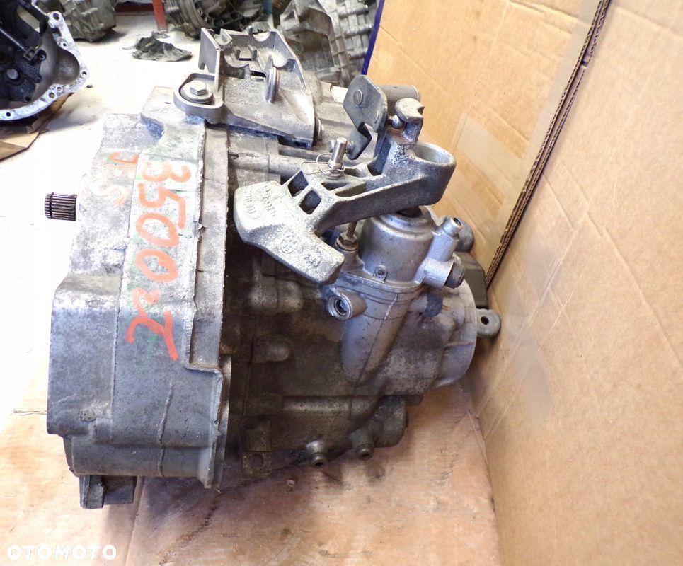 VW T5 TRANSPORTER 2.5TDI SKRZYNIA BIEGÓW JFS demontaż - 5