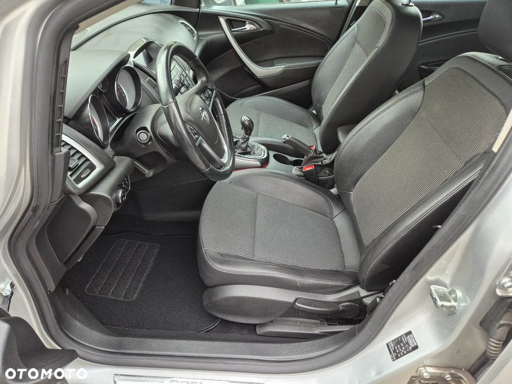 Opel Astra 1.4 Turbo - 12