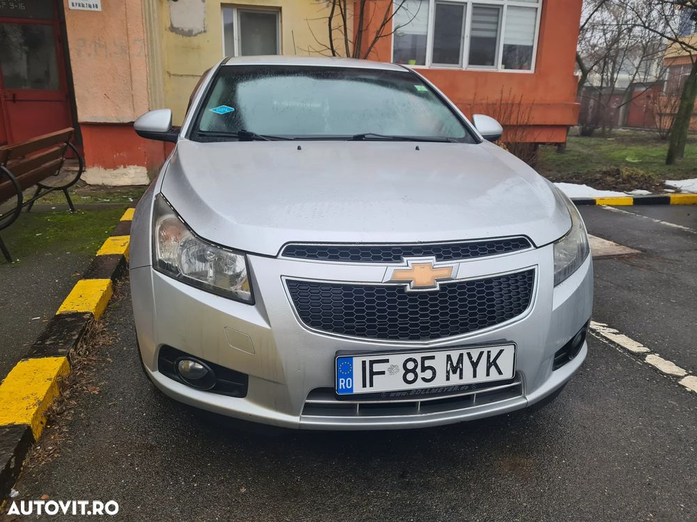Chevrolet Cruze 1.8 Ecotec LT - 3