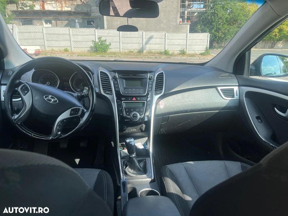 Hyundai i30 1.6GDi Exclusive - 2