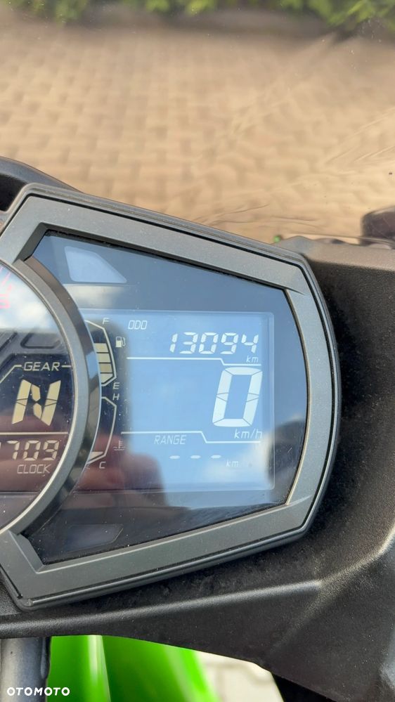 Kawasaki Ninja 400 - 10