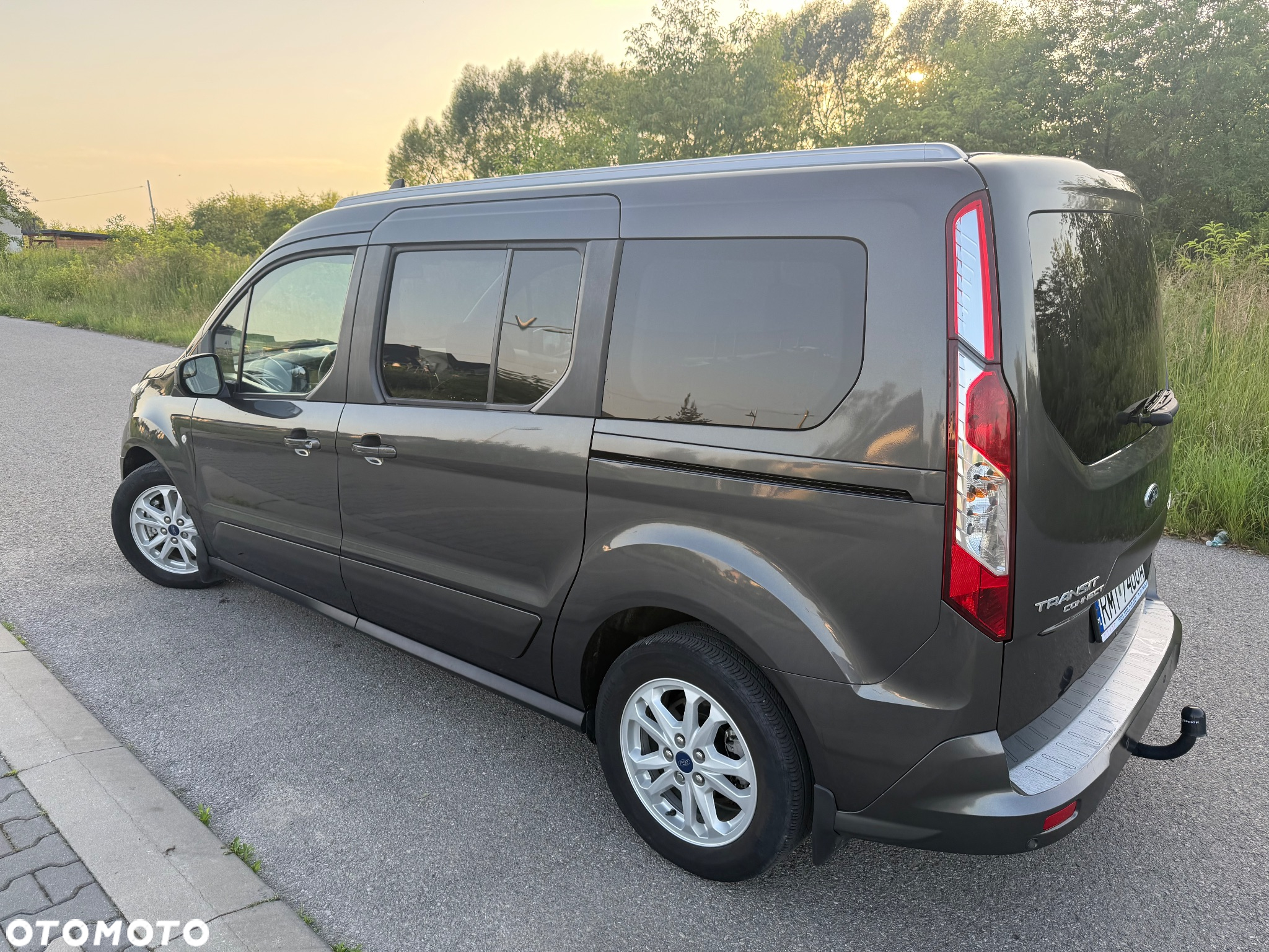 Ford Tourneo Connect Grand - 6