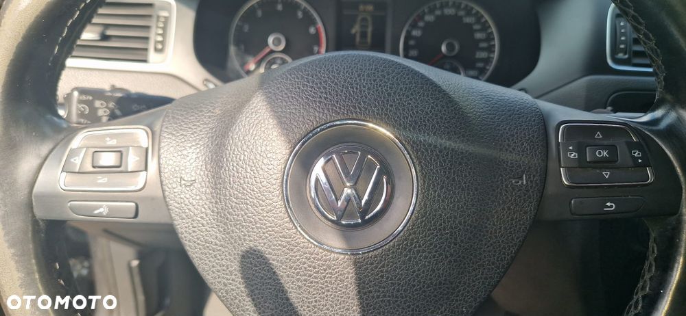 Volkswagen Jetta 1.2 TSI Comfortline - 14