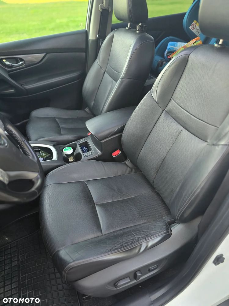 Nissan X-Trail 1.6 DCi Tekna 2WD Xtronic 7os - 21