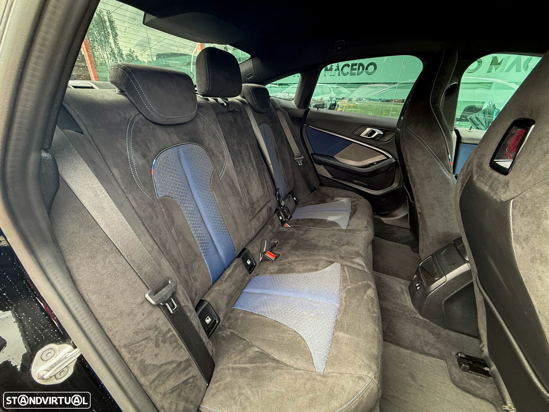 BMW 218 Gran Coupé i Pack Desportivo M - 8