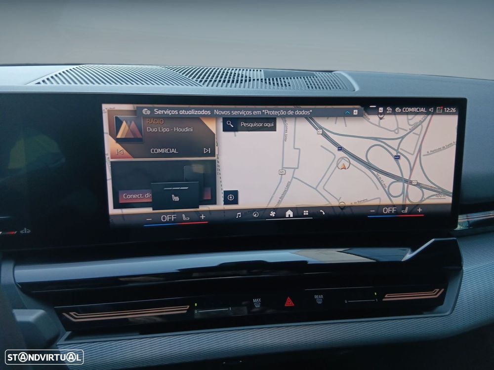 BMW 520 d Pack Desportivo M - 17