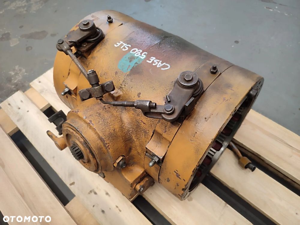 Dyferencjał Carraro 33X10 CASE 580 SLE - 12