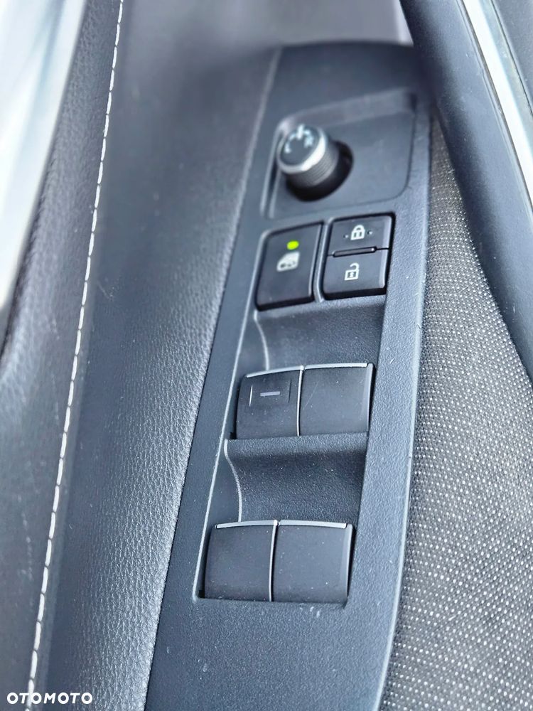 Toyota Corolla 1.8 Hybrid Comfort - 9