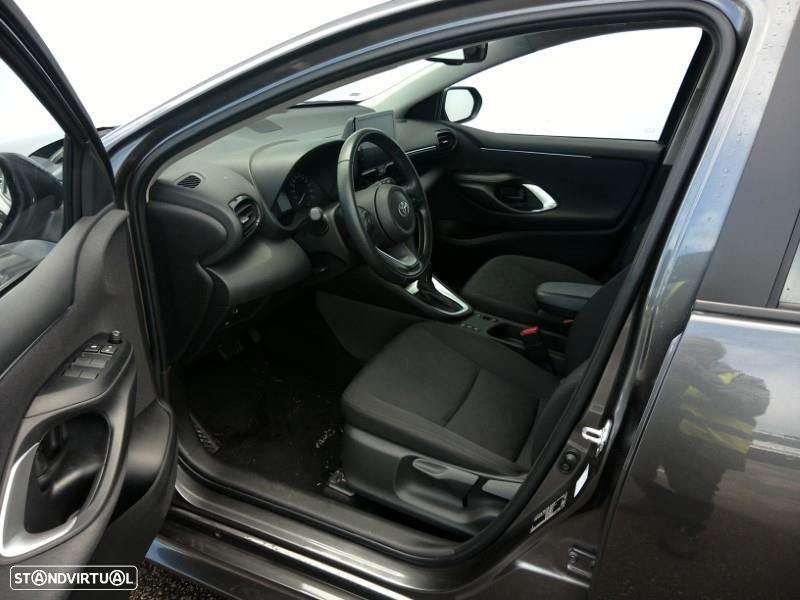 Toyota Yaris - 9