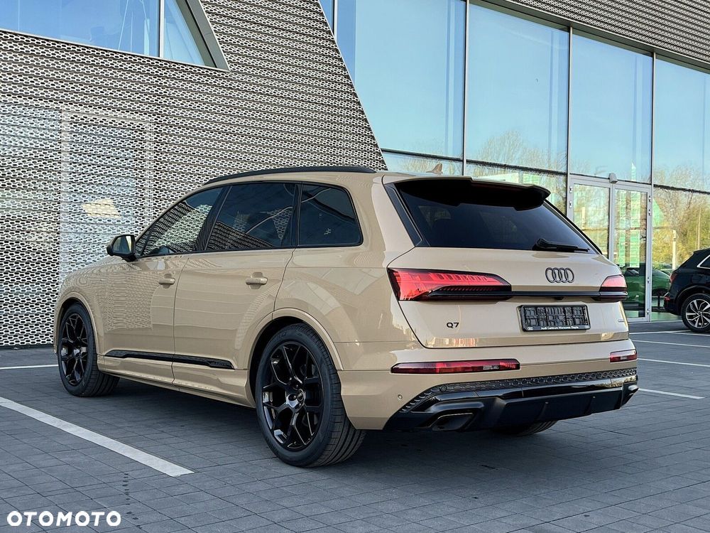 Audi Q7 - 4