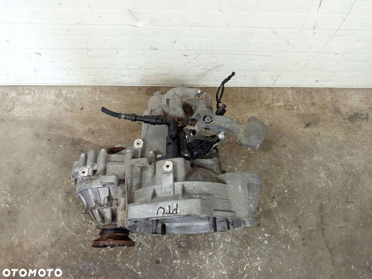 SKRZYNIA BIEGÓW MANUALNA PTU AUDI A3 8V VW GOLF VII SEAT LEON III 1.6 TDI - 2
