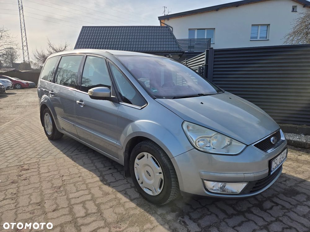 Ford Galaxy 2.0 Concept - 18