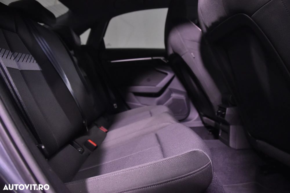 Audi A3 30 TFSI S tronic - 13