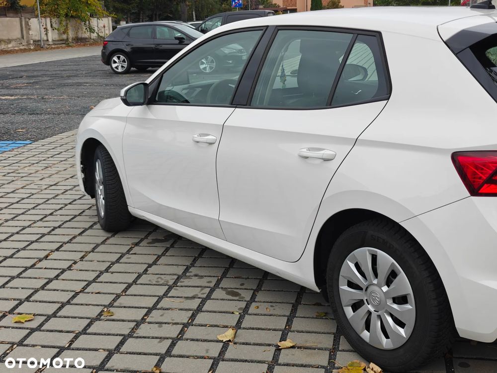 Skoda Fabia - 10