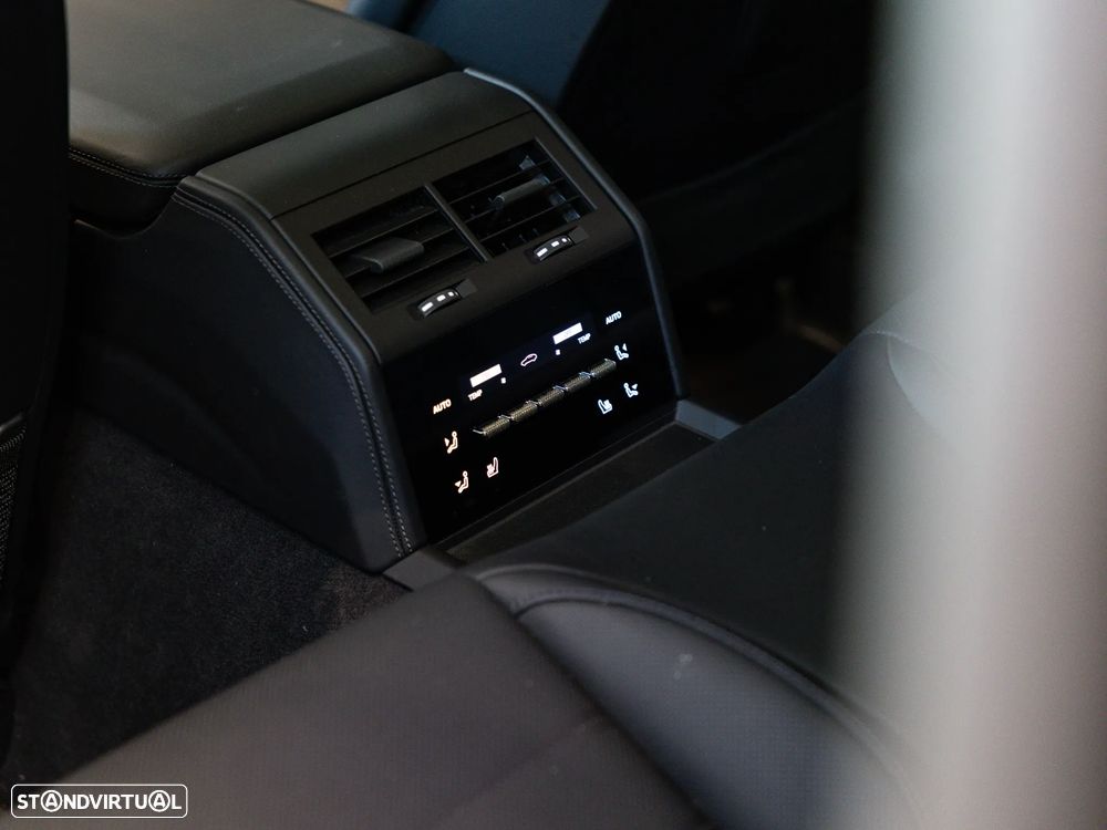 Porsche Panamera 4S E-Hybrid - 40