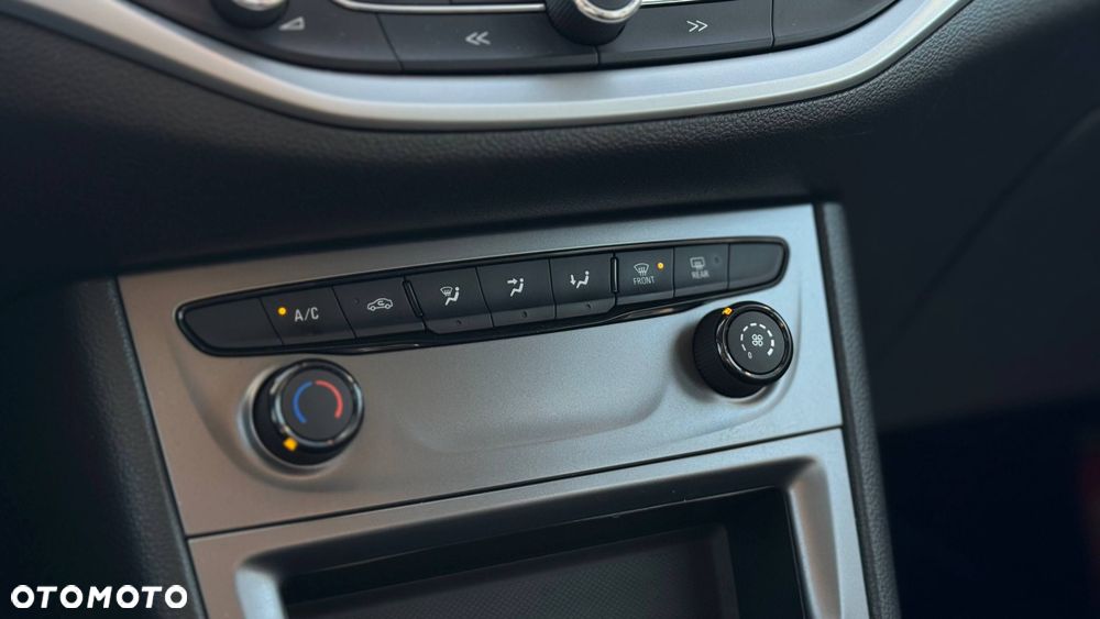 Opel Astra 1.6 CDTI Active - 13